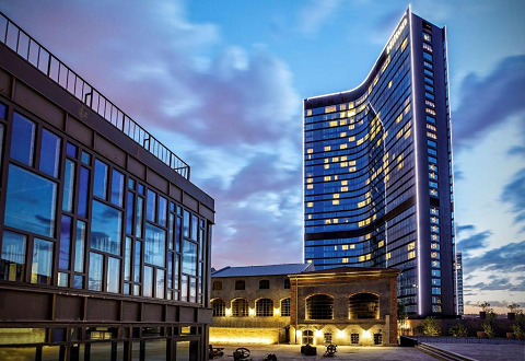 HILTON ISTANBUL BOMONTI HOTEL LOCATION DE VOITURE DE LUXE HILTON BOMONTI HOTEL LOCATION DE SUV