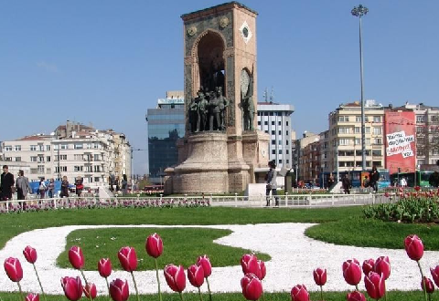 TAKSIM SQUARE CAR RENTAL TAKSIM SQUARE CAR HIRE TAKSIM SQUARE  RENT A CAR BEYOGLU RENT A CAR